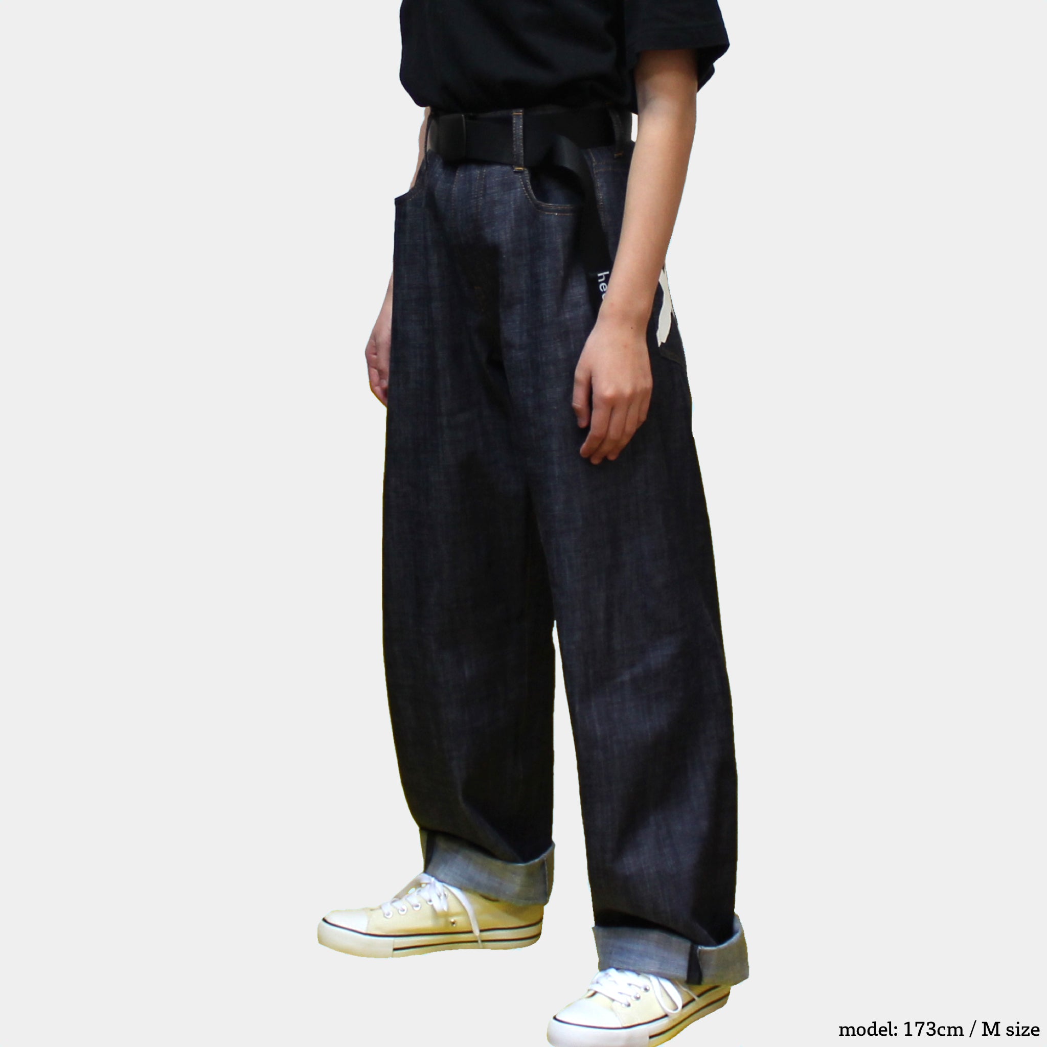 男孩浅色印花牛仔布