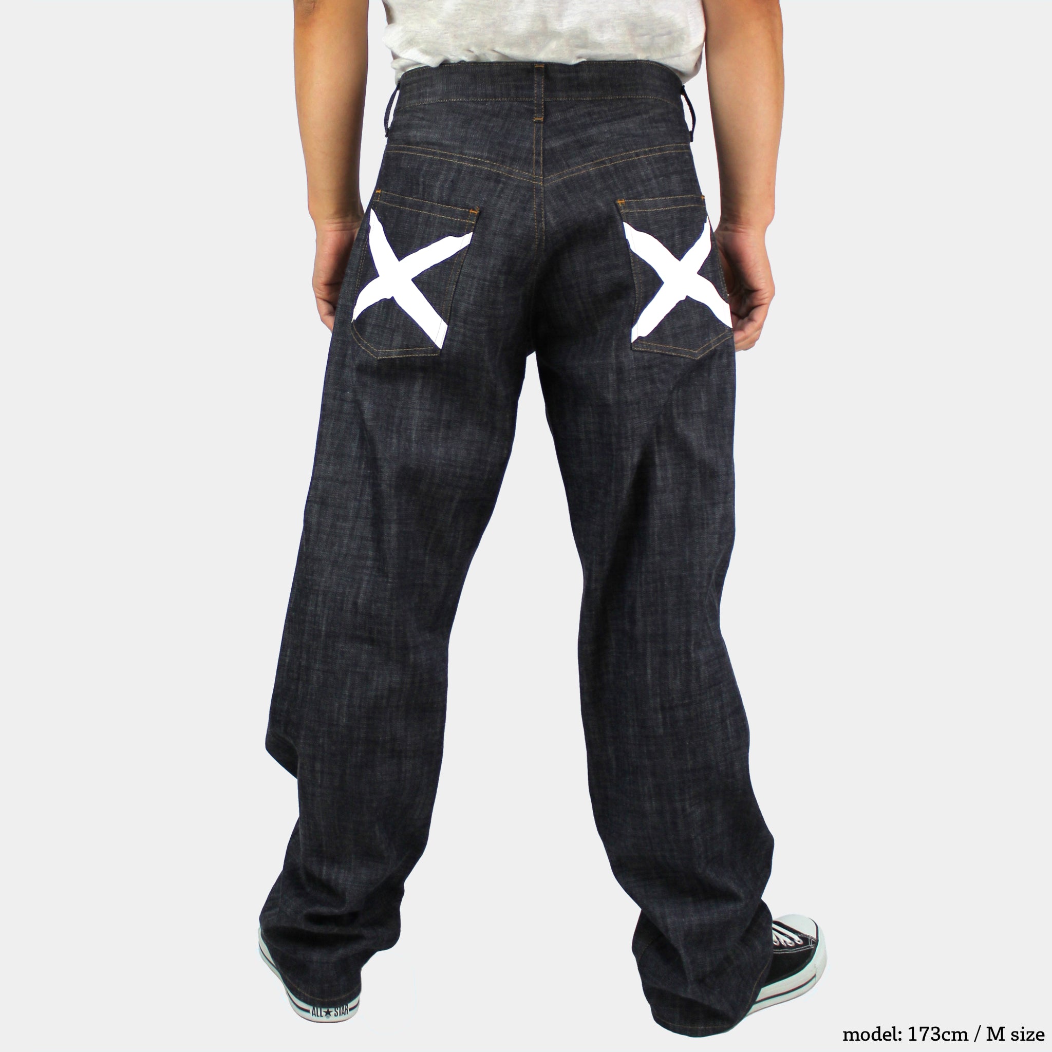 男孩浅色印花牛仔布